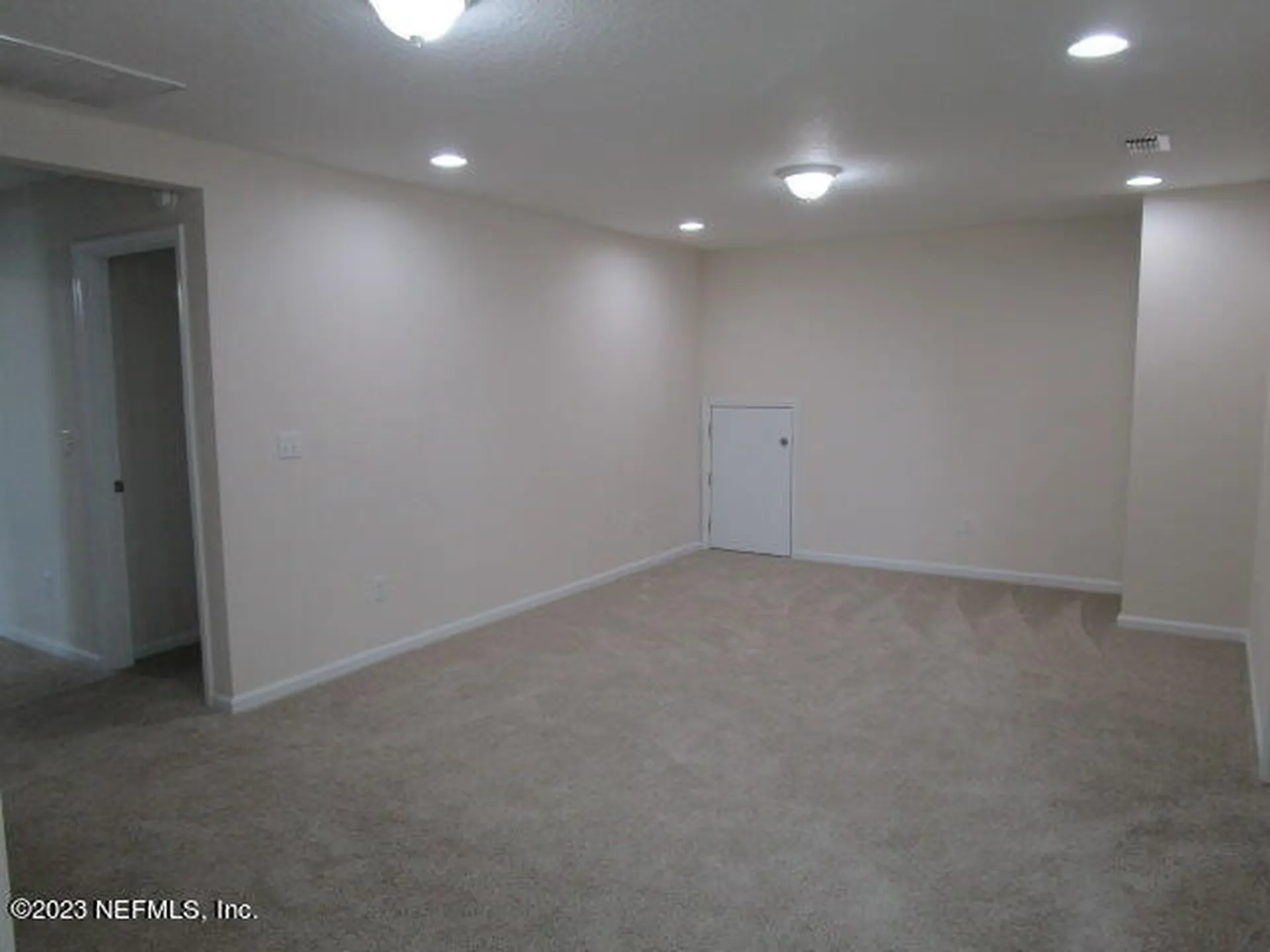742 Northside Drive S Jacksonville FL 32218