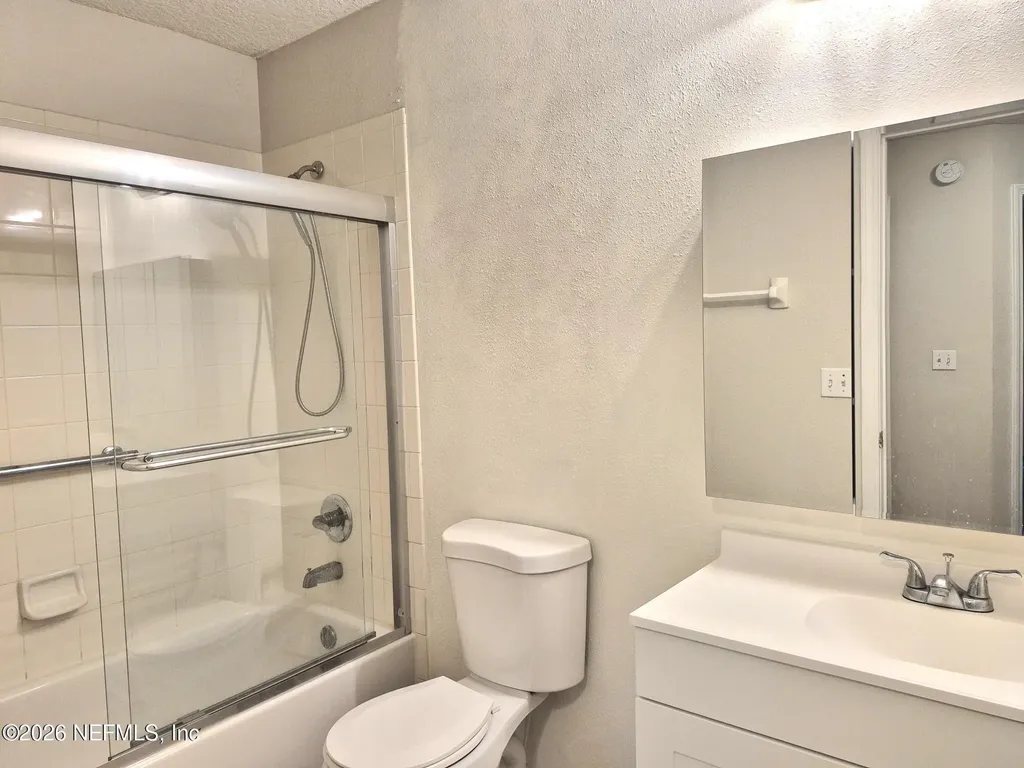 5260 Collins Road Jacksonville FL 32244