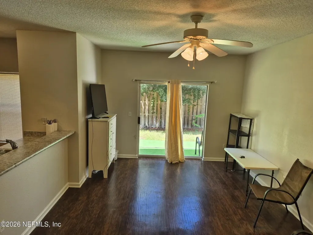 5260 Collins Road Jacksonville FL 32244