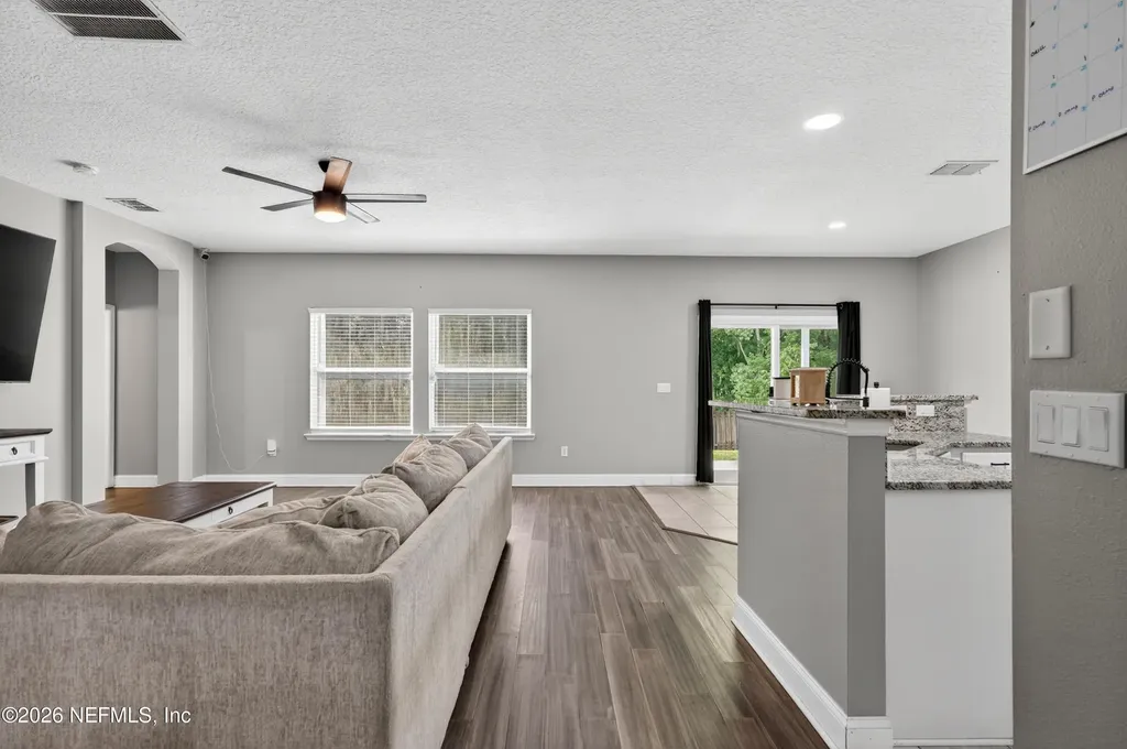 2038 Creekmont Drive Middleburg FL 32068