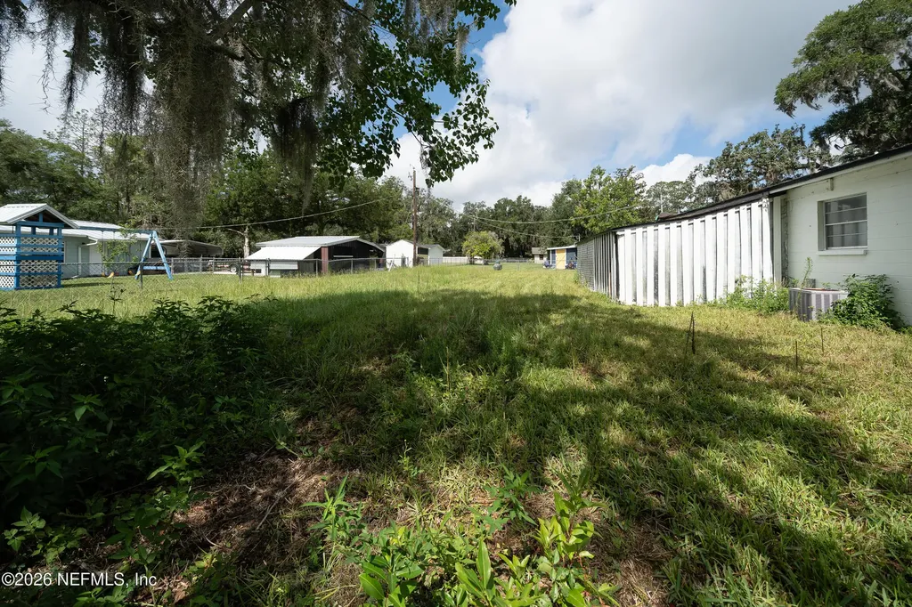 22619 SE 59th Place Hawthorne FL 32640