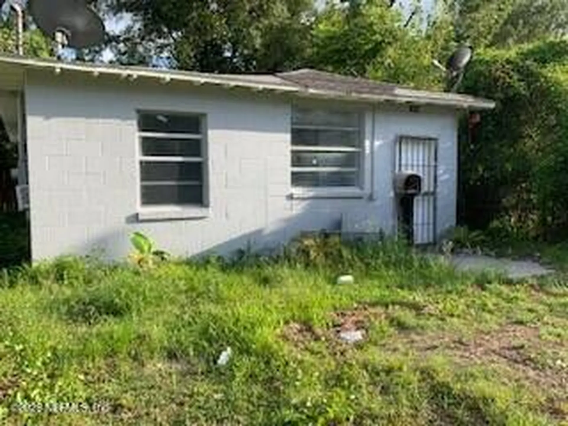 1440 W 24th Street Jacksonville FL 32209