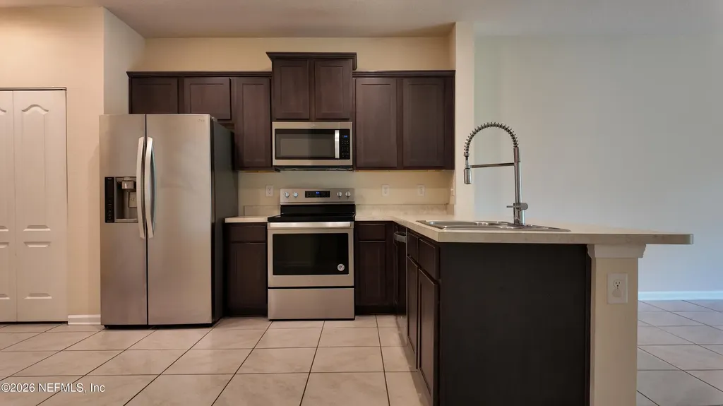 7755 Legacy Trail Jacksonville FL 32256