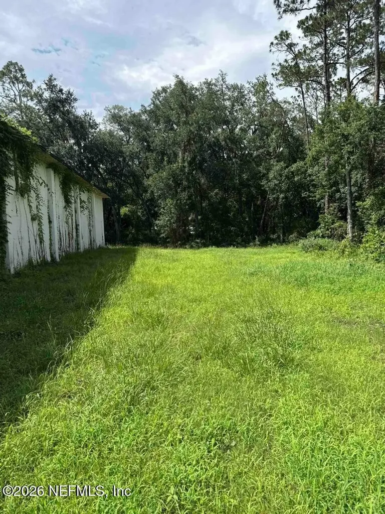 1116 Us-17 Palatka FL 32177