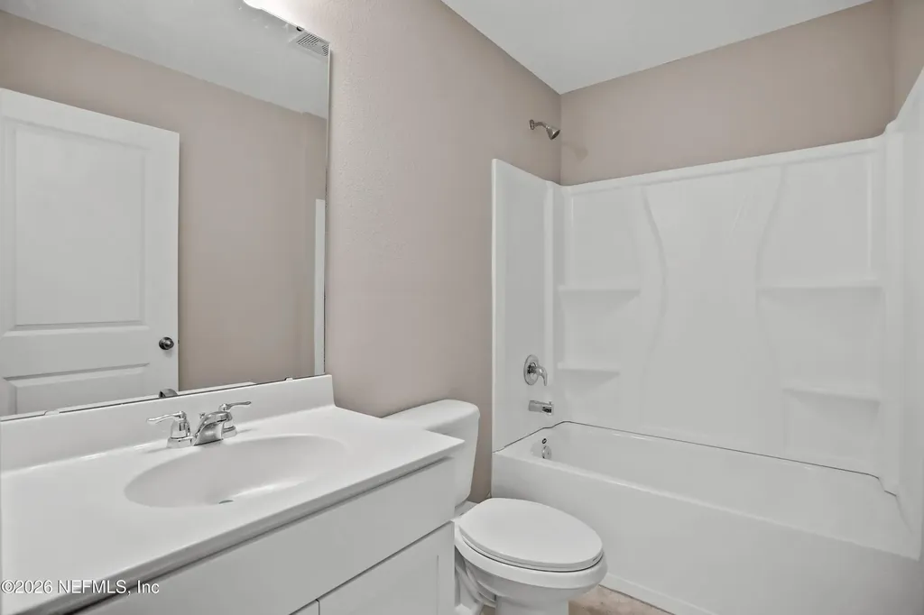 2760 Laurel Falls Drive Green Cove Springs FL 32043
