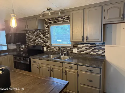 14841 Gallup Lane Glen St. Mary FL 32040