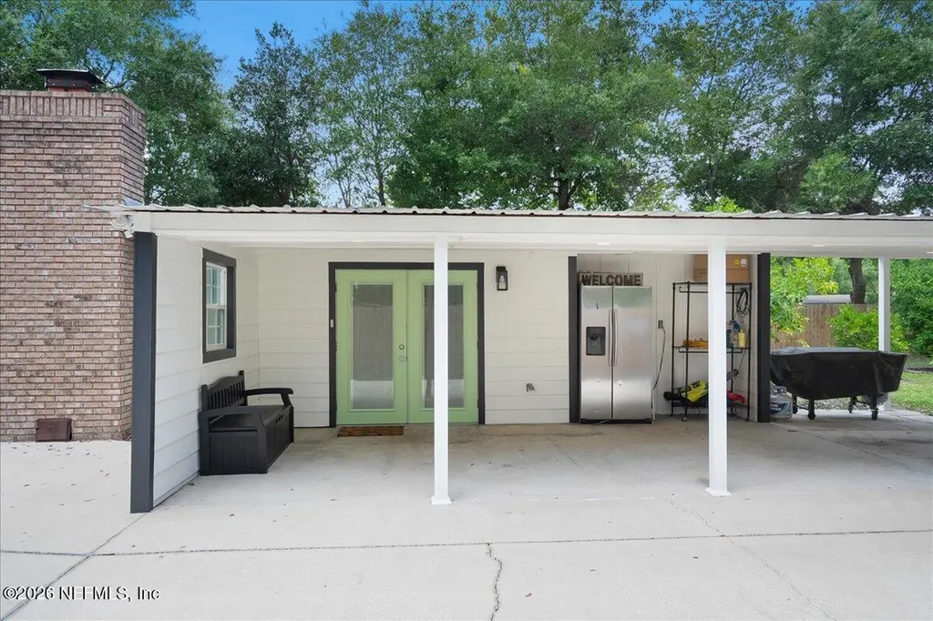 1889 Faye Road Jacksonville FL 32218