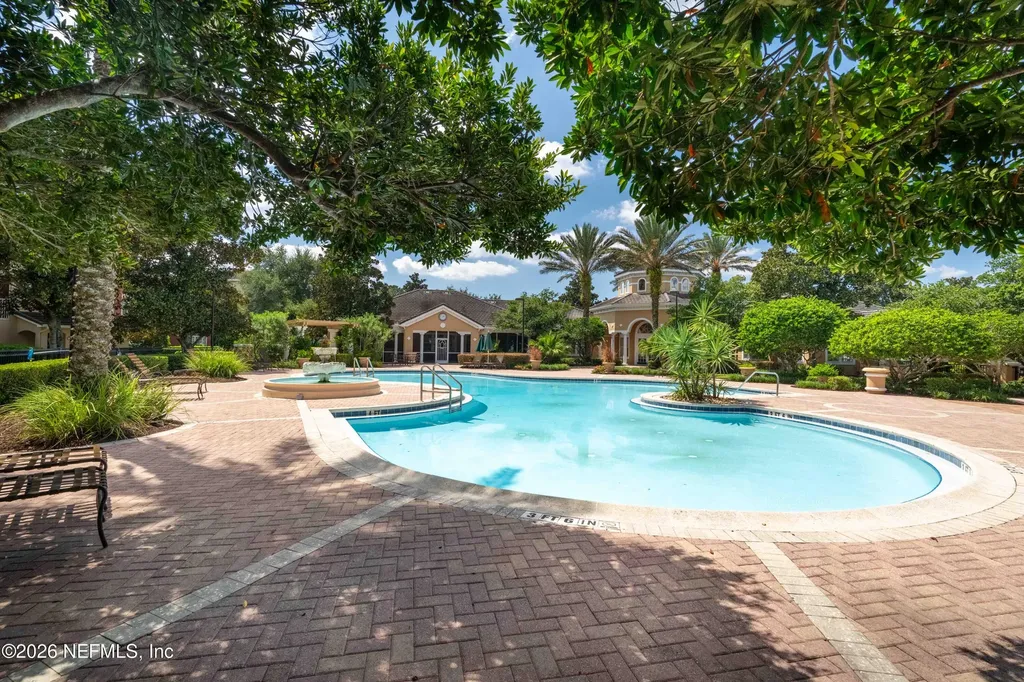 10075 Gate Parkway N Jacksonville FL 32246