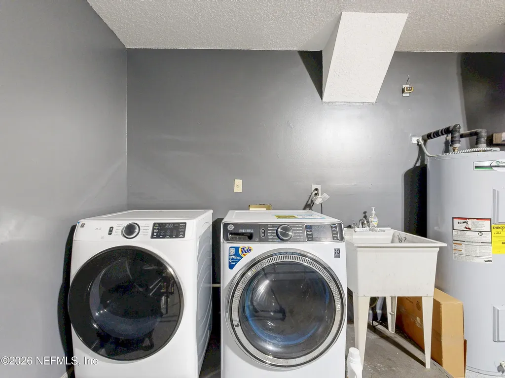 2084 Frogmore Drive Middleburg FL 32068