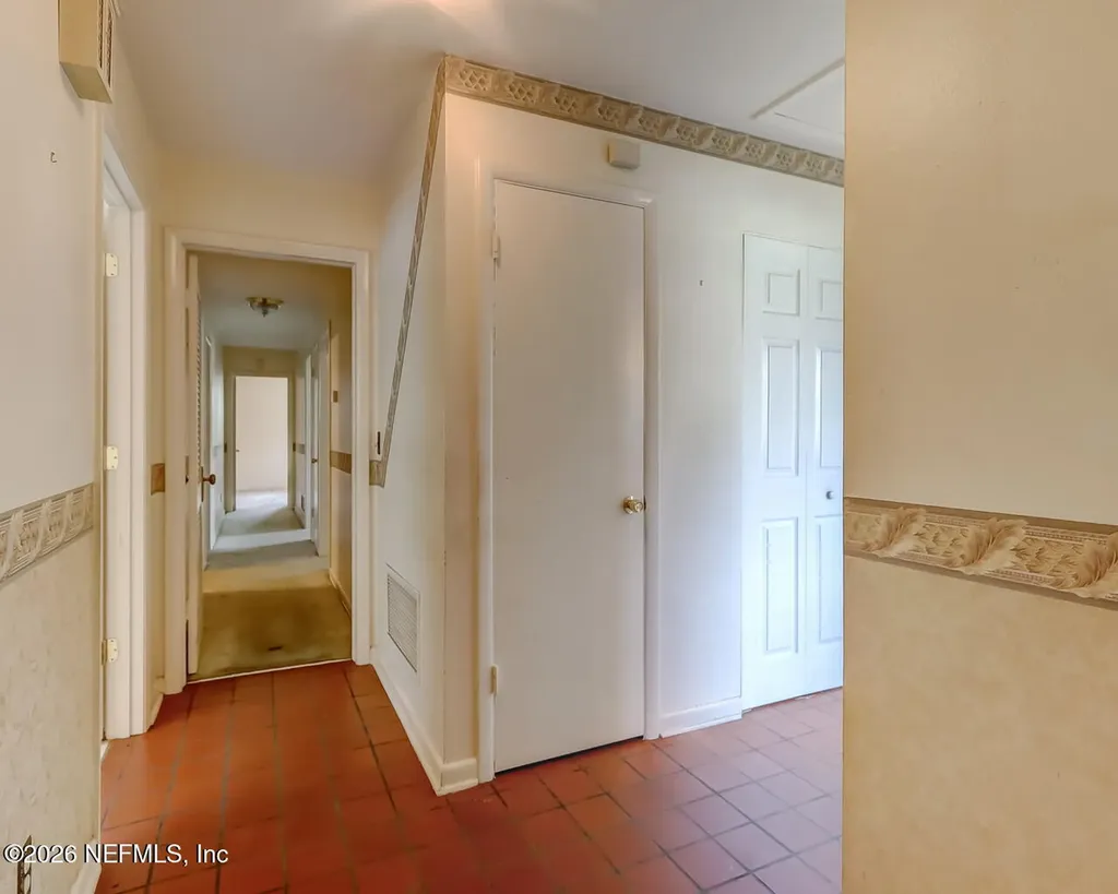 3840 Harbor View Court Jacksonville FL 32208