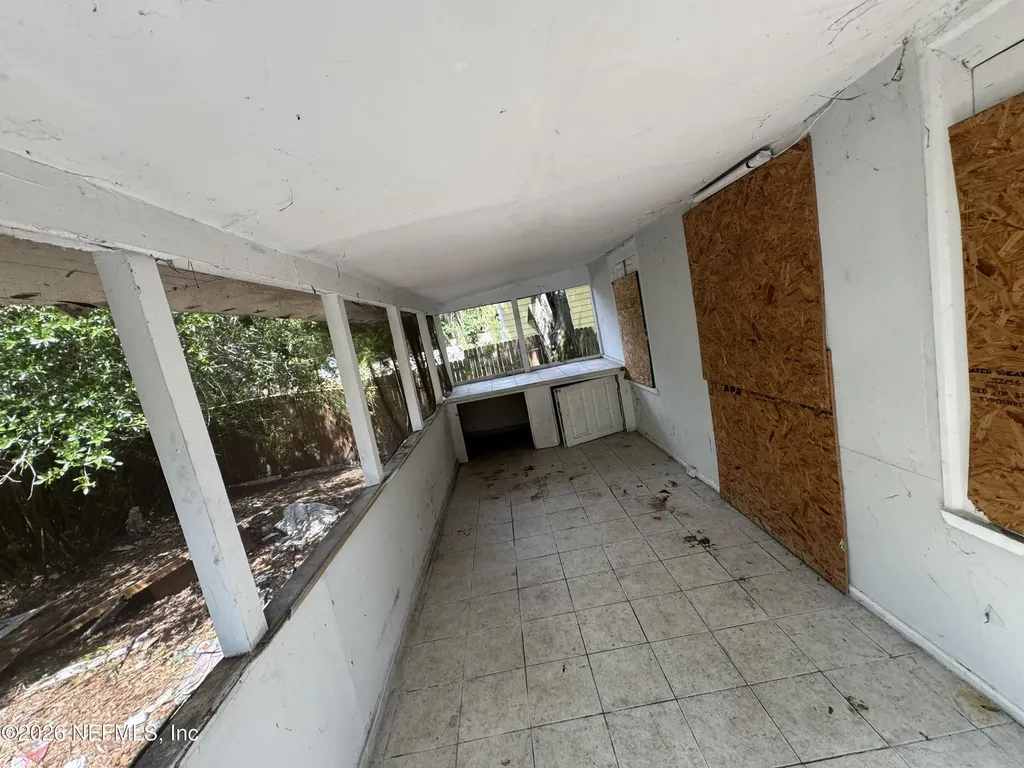 33 E 18th Street Jacksonville FL 32206