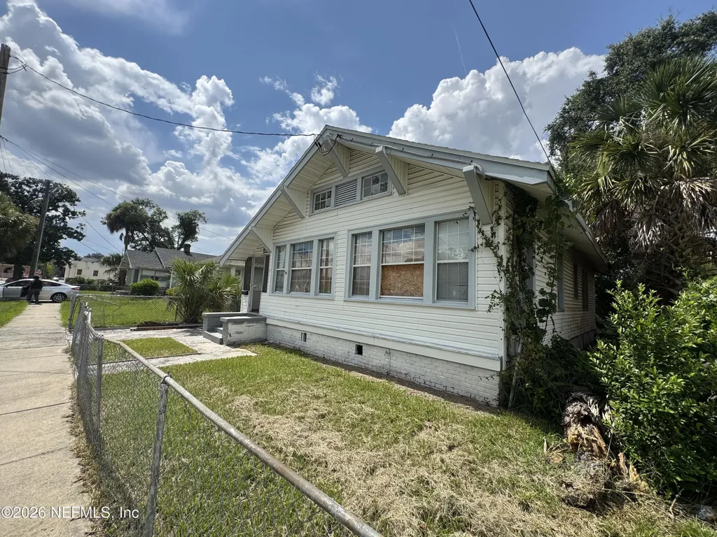 33 E 18th Street Jacksonville FL 32206