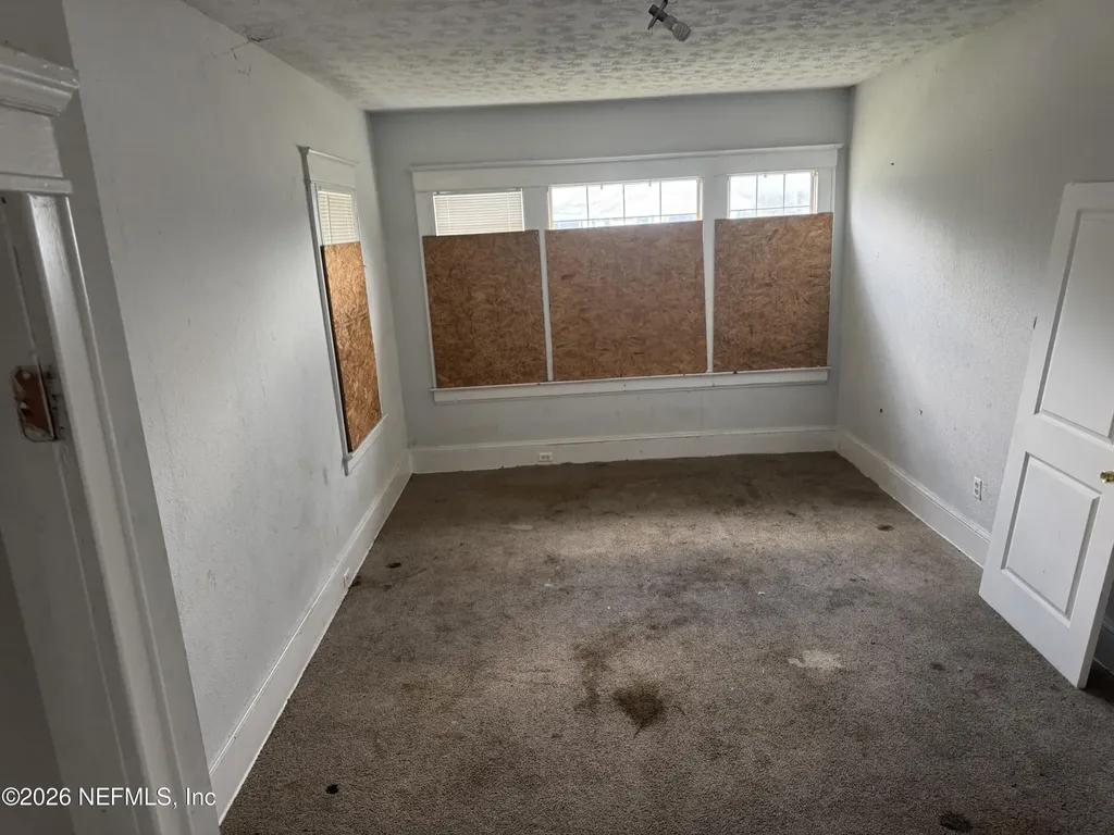 33 E 18th Street Jacksonville FL 32206