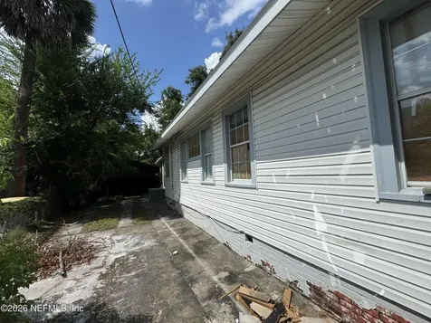 33 E 18th Street Jacksonville FL 32206