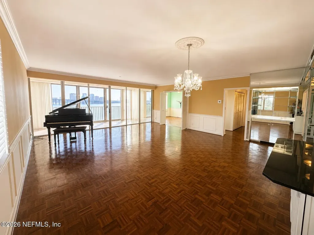1560 Lancaster Terrace Jacksonville FL 32204