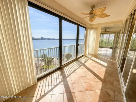 1560 Lancaster Terrace Jacksonville FL 32204