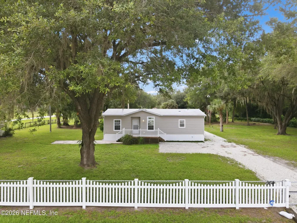 103 Barter Drive Satsuma FL 32189