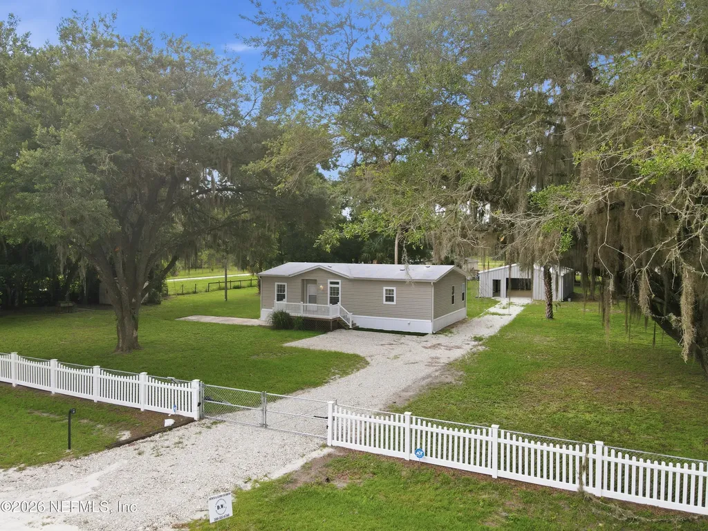 103 Barter Drive Satsuma FL 32189