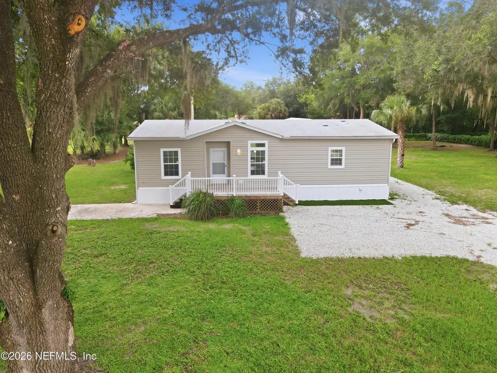 103 Barter Drive Satsuma FL 32189