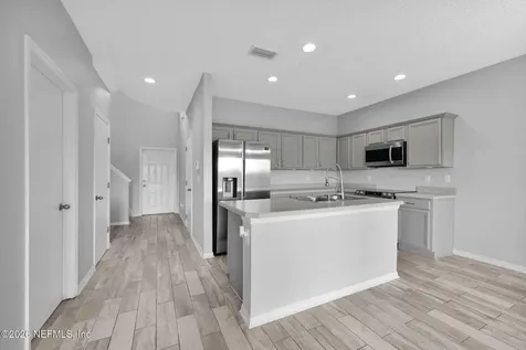 5223 Brighton Park Lane Jacksonville FL 32210