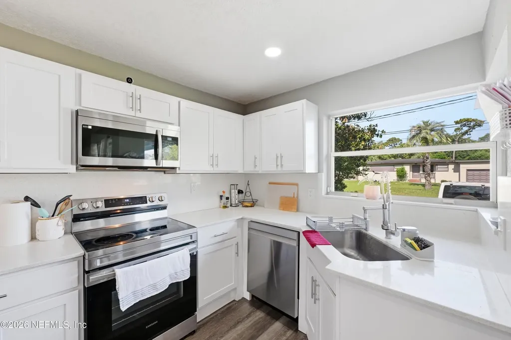 2959 Charme Drive Jacksonville FL 32277