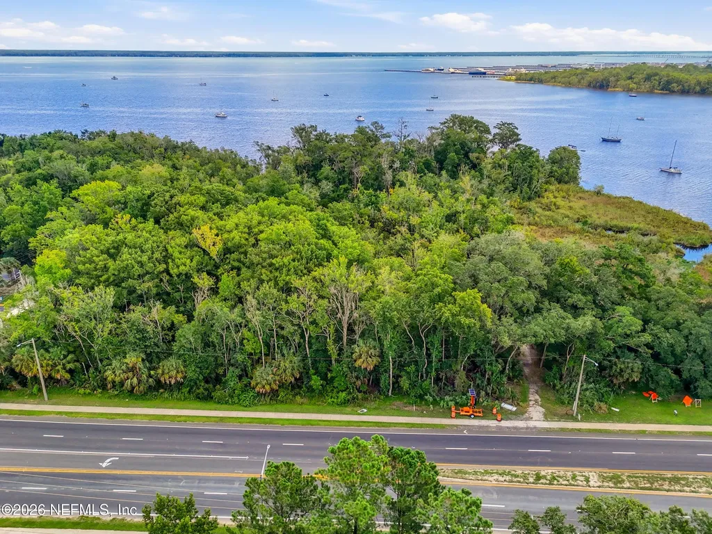 654 S Orange Avenue Green Cove Springs FL 32043