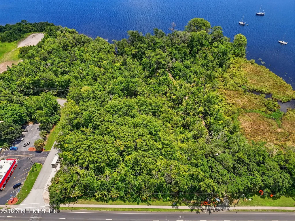 654 S Orange Avenue Green Cove Springs FL 32043