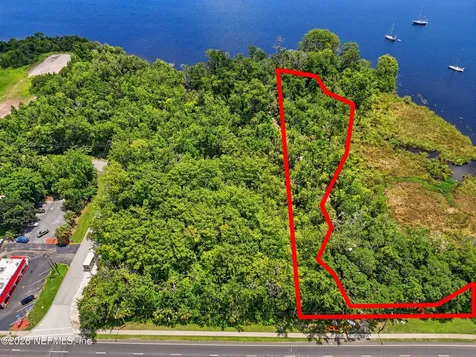 654 S Orange Avenue Green Cove Springs FL 32043