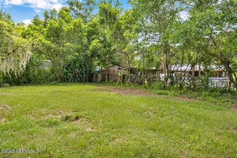 1310 Cleveland Avenue Palatka FL 32177