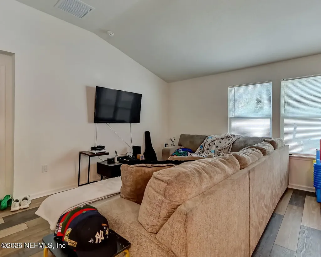 6387 Barrington Cove Lane Jacksonville FL 32218