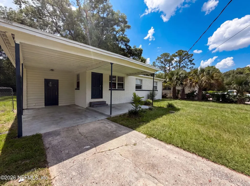 3740 Ballejo Court W Jacksonville FL 32210
