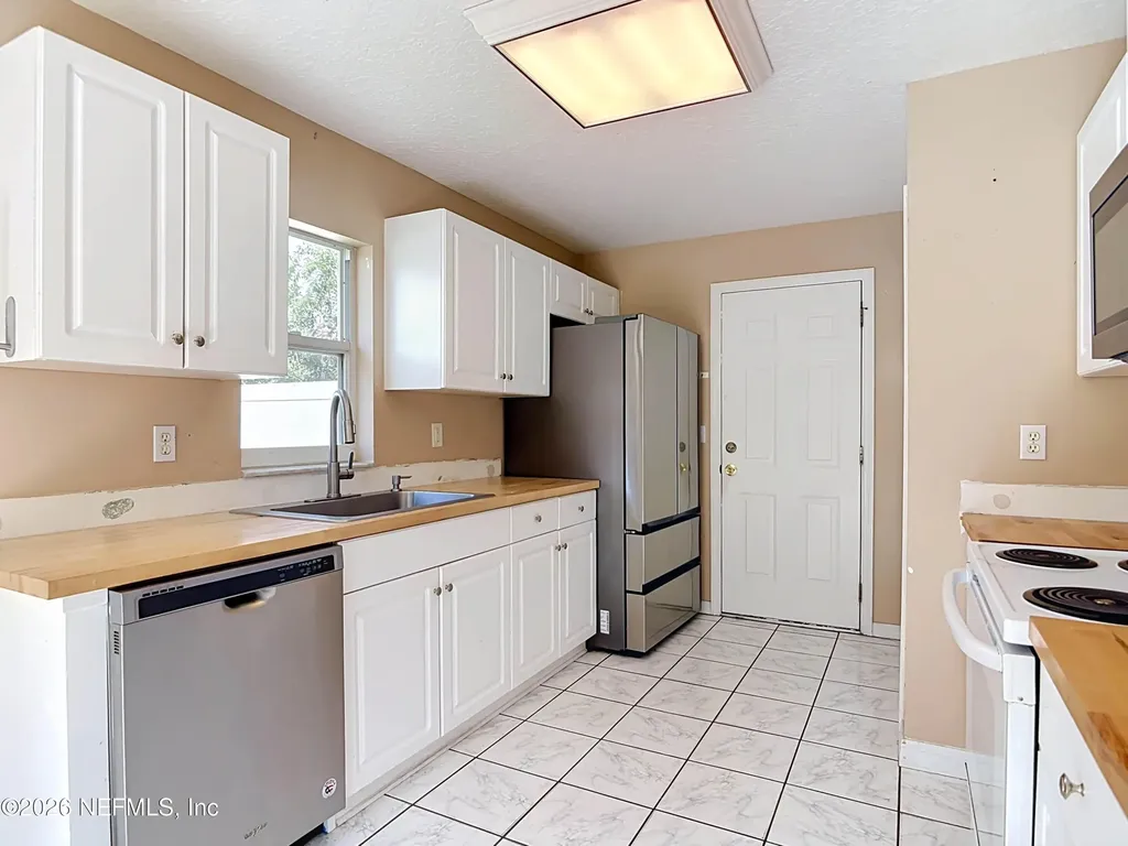 121 Whippoorwill Drive Palm Coast FL 32164