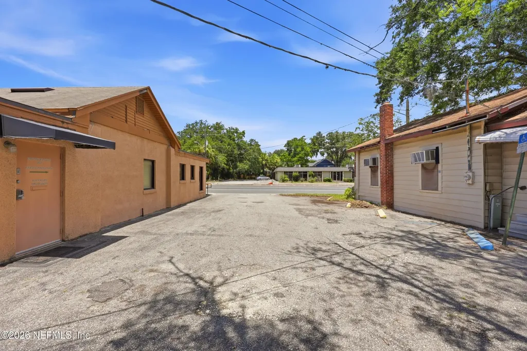 3322 Atlantic Boulevard Jacksonville FL 32207