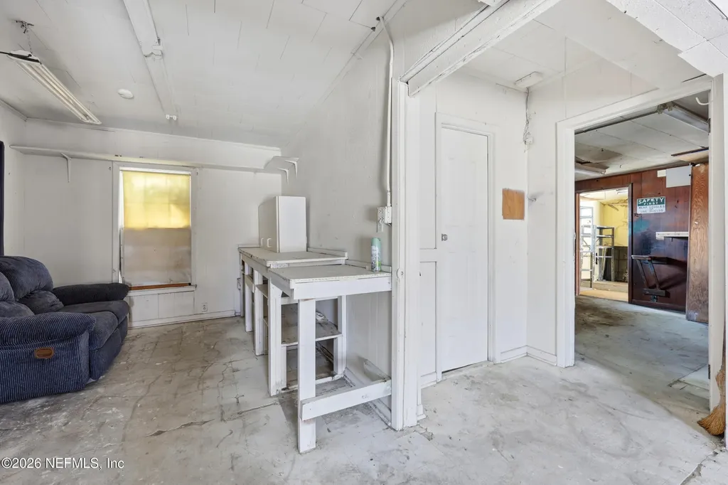3322 Atlantic Boulevard Jacksonville FL 32207