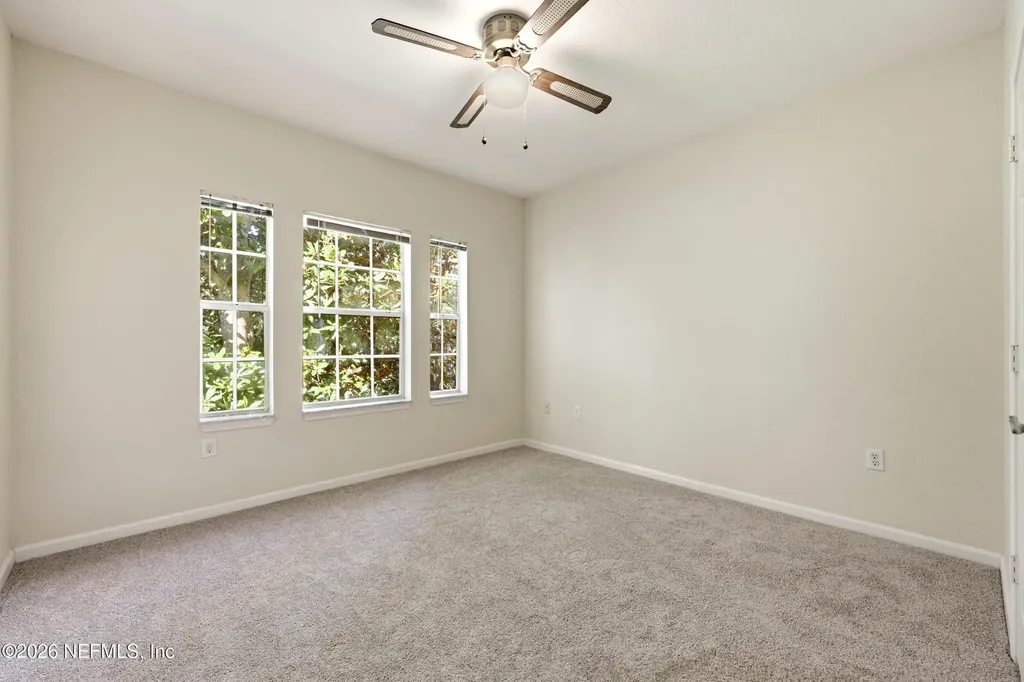 10075 Gate Parkway N Jacksonville FL 32246