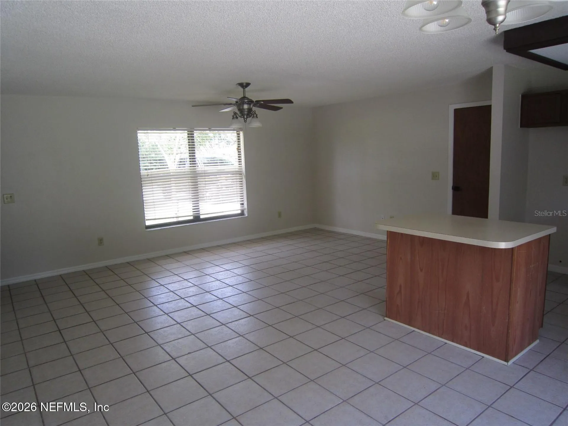 113 W Washington Avenue Deland FL 32720