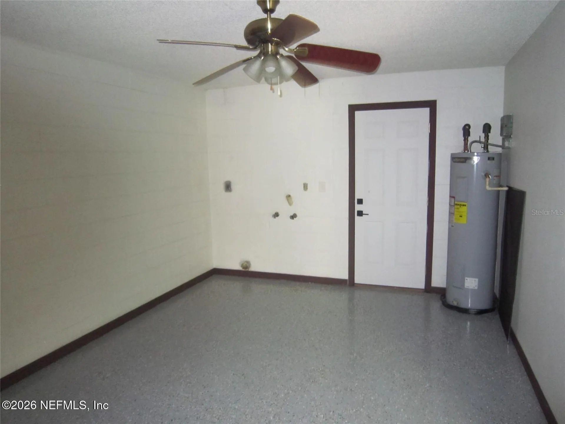 113 W Washington Avenue Deland FL 32720