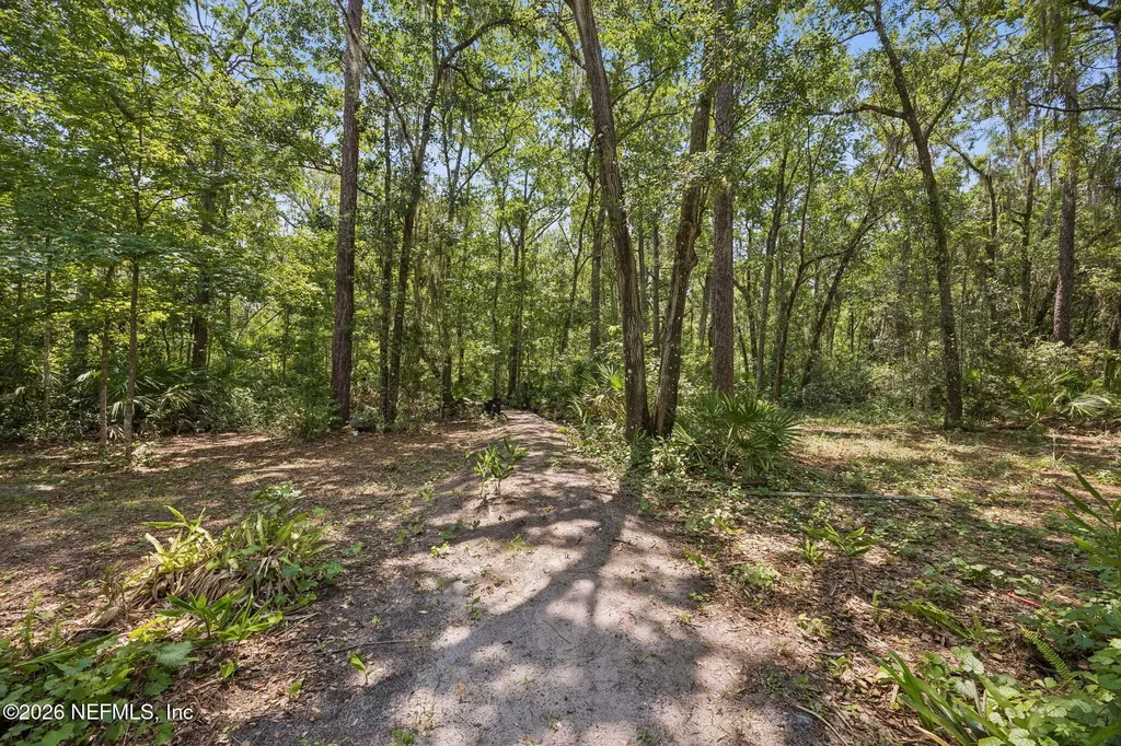 152 Pioneer Trail Palatka FL 32043