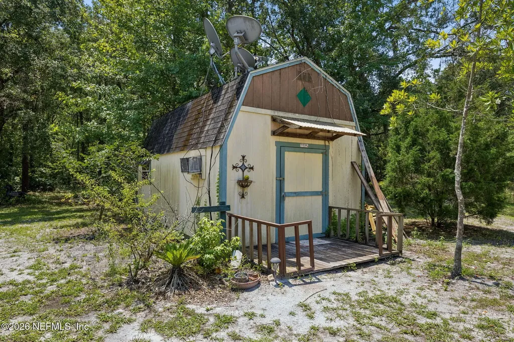 152 Pioneer Trail Palatka FL 32043