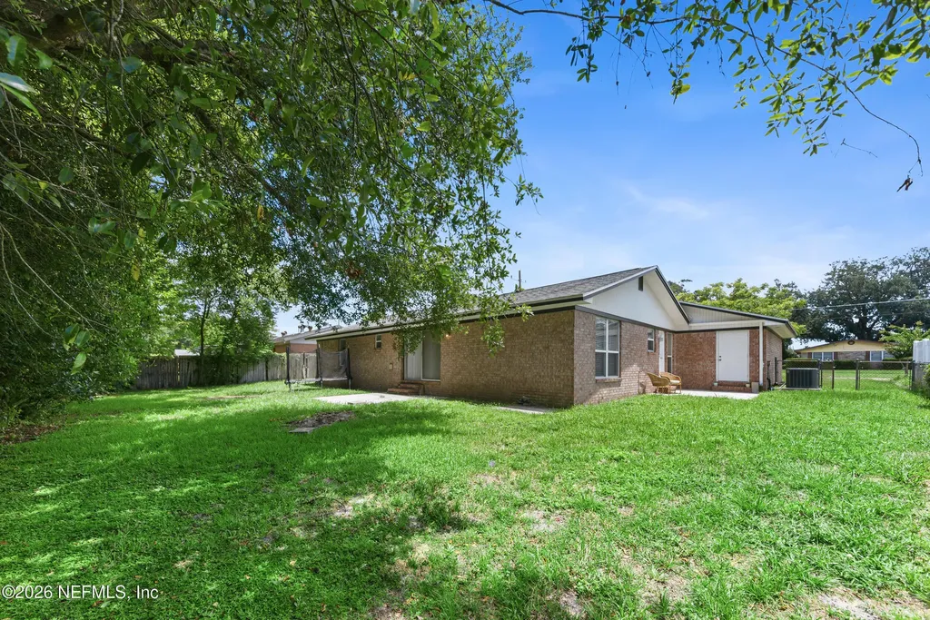 3034 Townsend Boulevard Jacksonville FL 32277