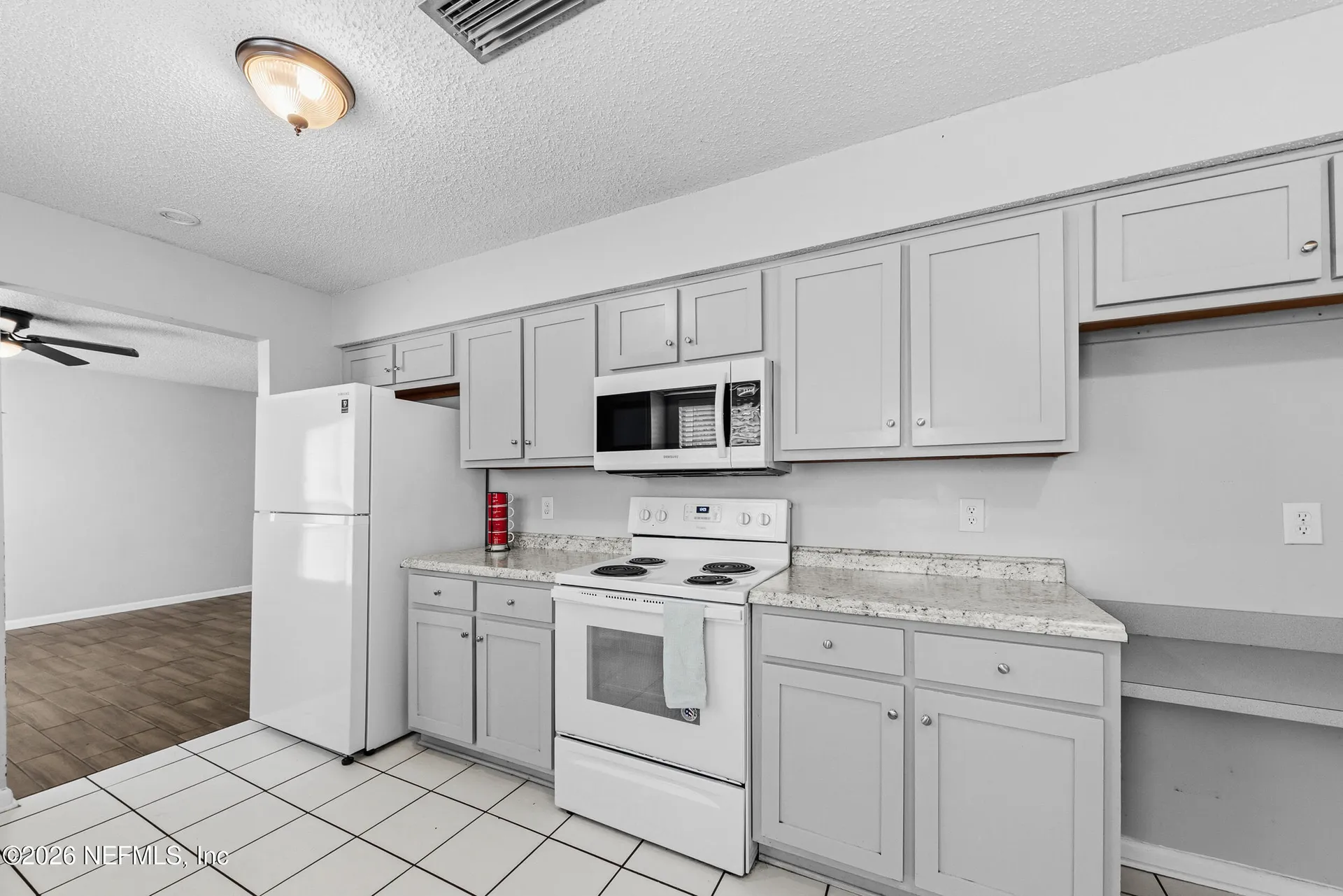 3034 Townsend Boulevard Jacksonville FL 32277
