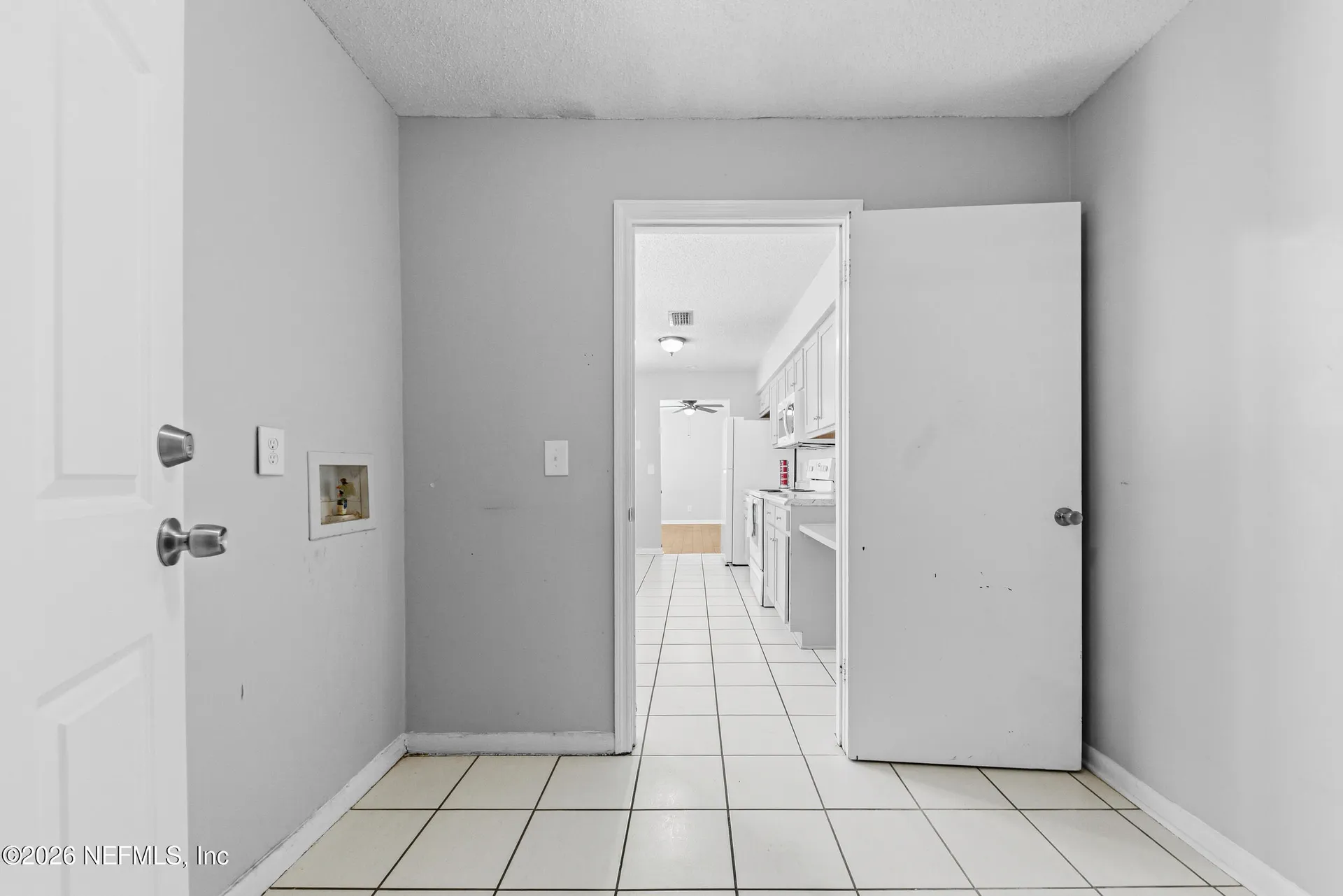 3034 Townsend Boulevard Jacksonville FL 32277