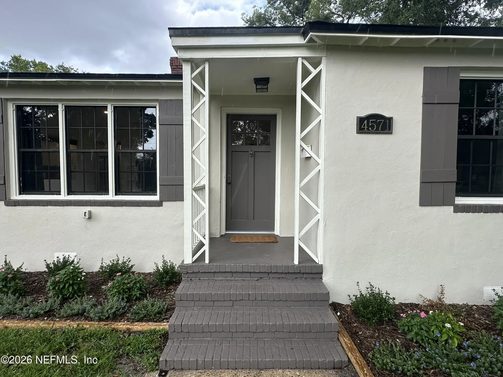 4571 Pinewood Avenue Jacksonville FL 32207