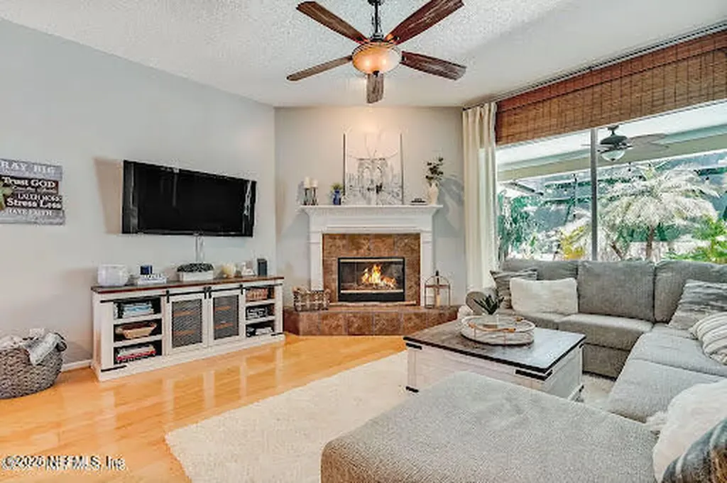 1555 Lakeway Drive Fleming Island FL 32003