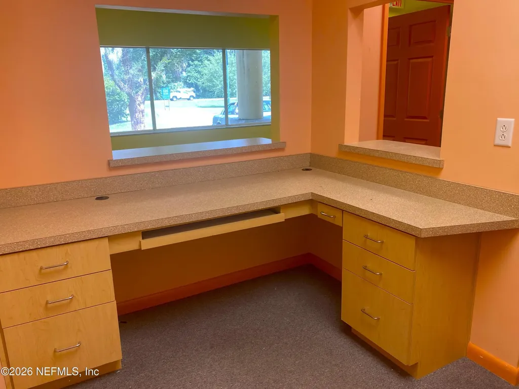 811 N Summit Street Crescent City FL 32112