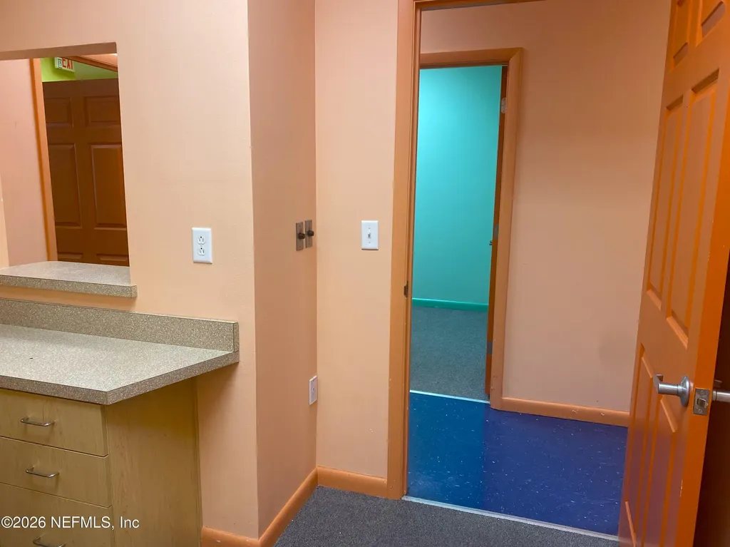 811 N Summit Street Crescent City FL 32112