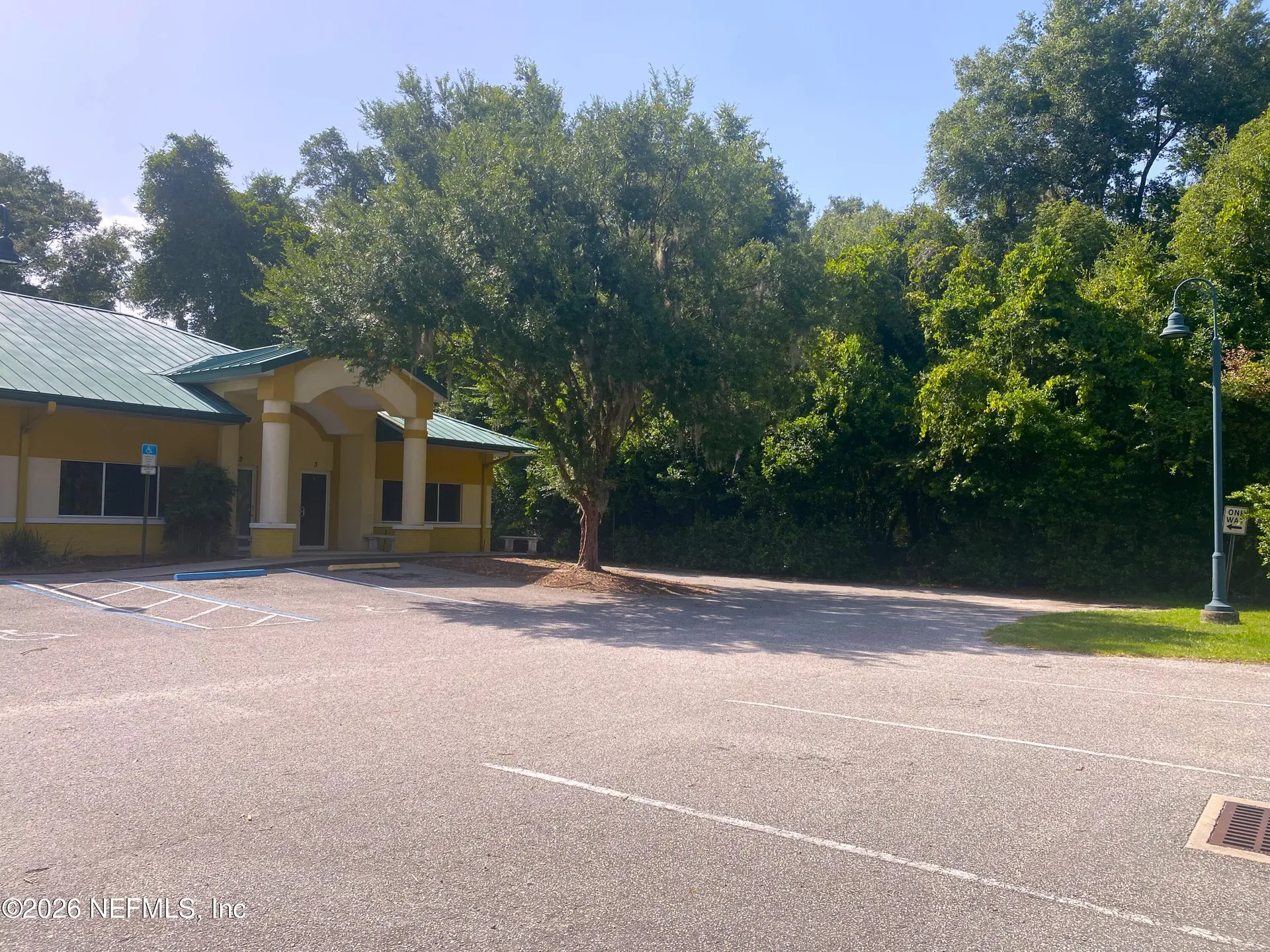 811 N Summit Street Crescent City FL 32112