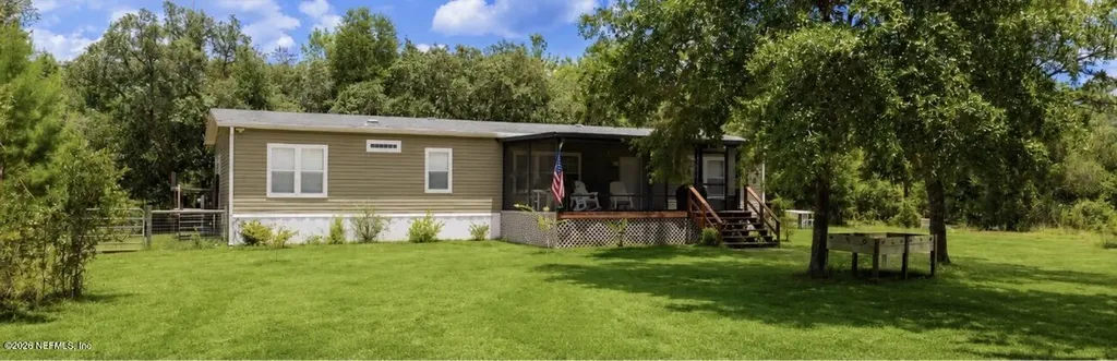 179 Kingfish Road Pomona Park FL 32181