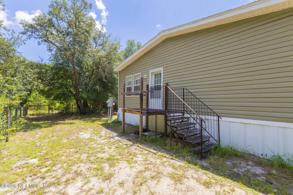 179 Kingfish Road Pomona Park FL 32181