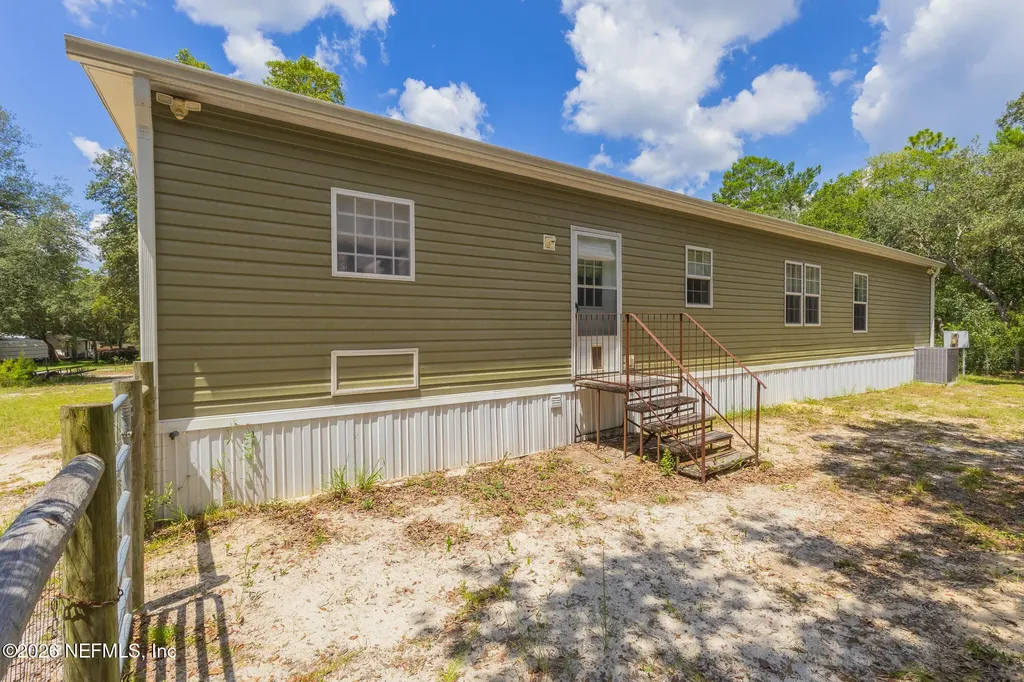 179 Kingfish Road Pomona Park FL 32181